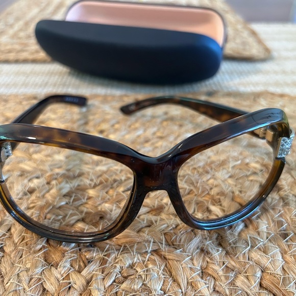 GUCCI frames Authentic! Great for sunglasses! - Picture 3 of 11
